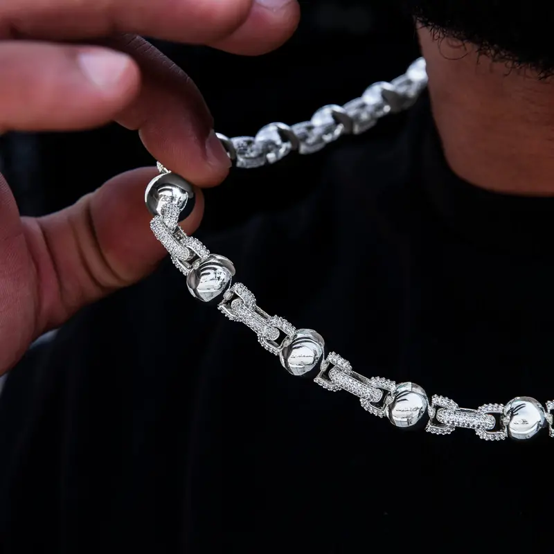 10Mm Plain Ball Chain In White Gold – Iced Finish 1