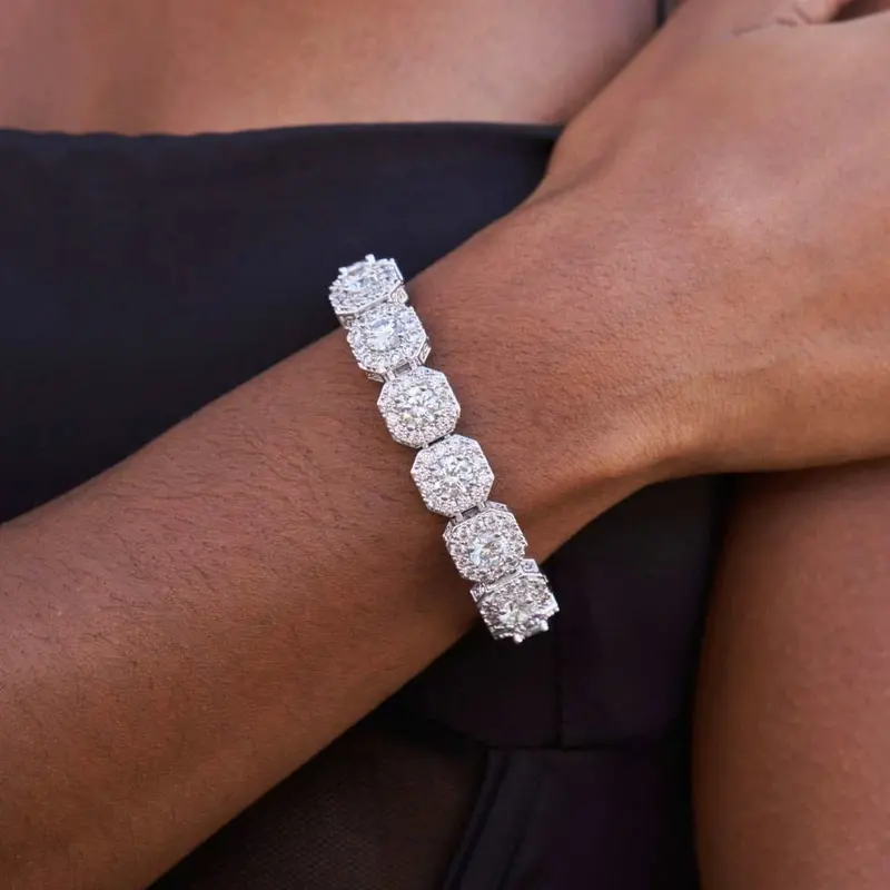 12Mm Clustered Tennis Bracelet – White Gold 1