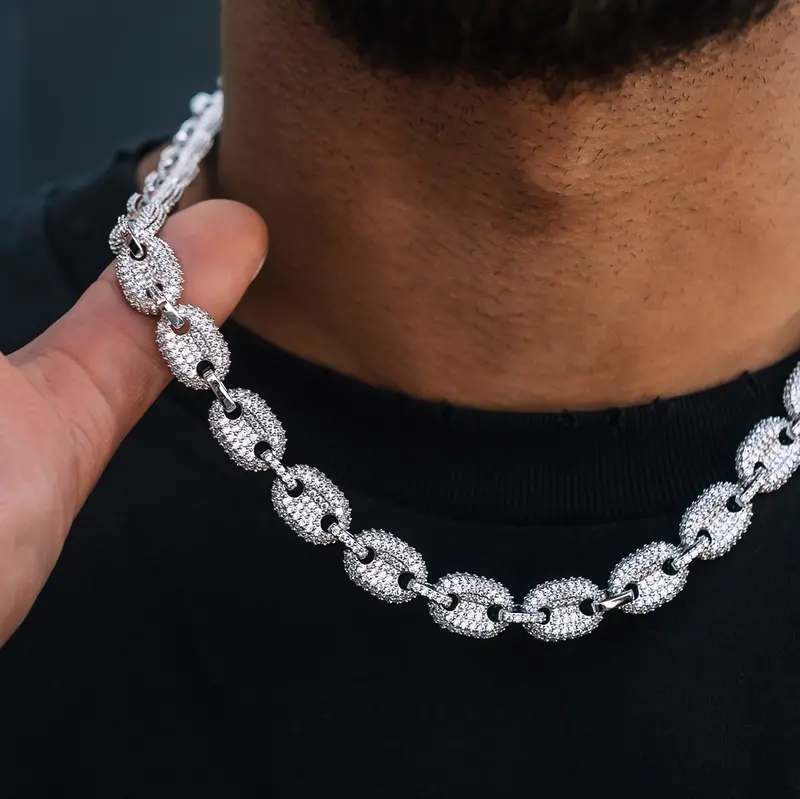 12Mm Diamond Puffed Mariner Chain In White Gold 1