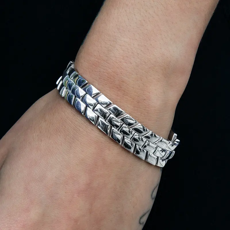 12Mm Spine Chain Bracelet In White Gold 1
