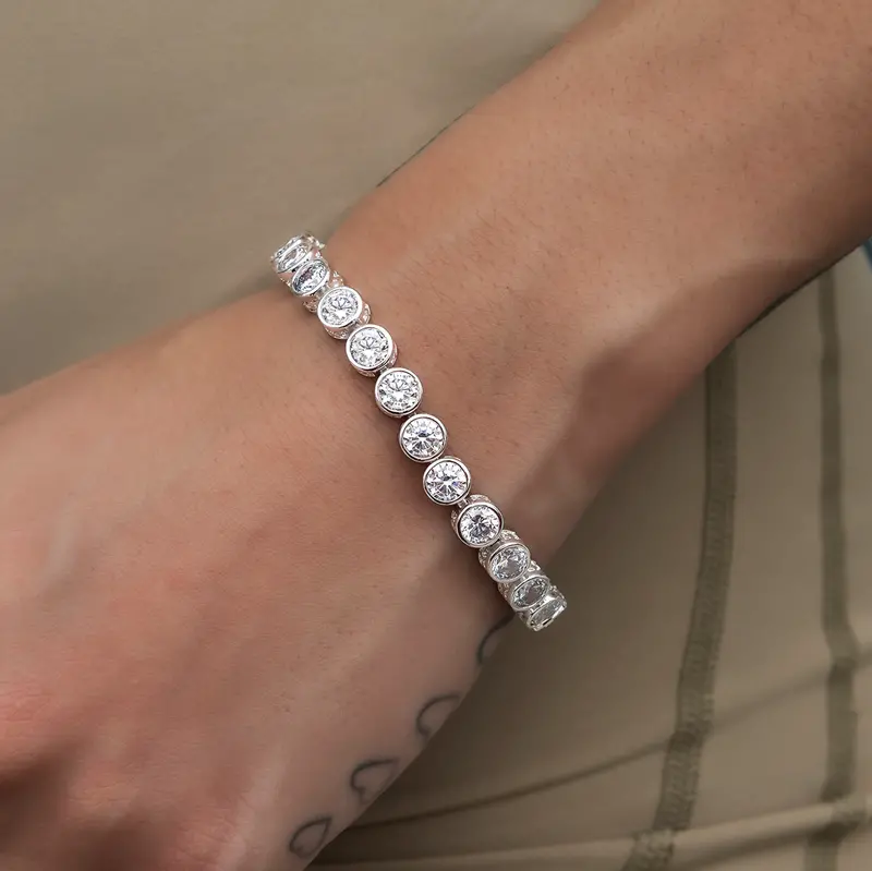 5Mm Bezel-Set Tennis Bracelet In White Gold 1