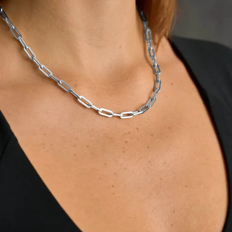 5Mm White Gold Paperclip Chain Necklace 1