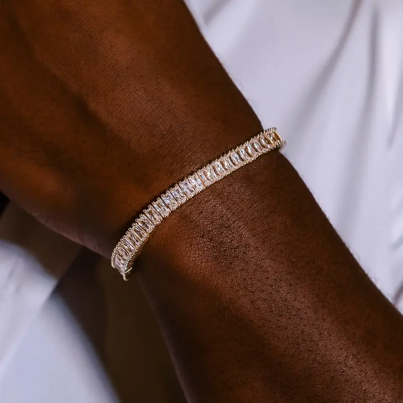 6Mm Baguette Diamond Tennis Bracelet In Yellow Gold 1