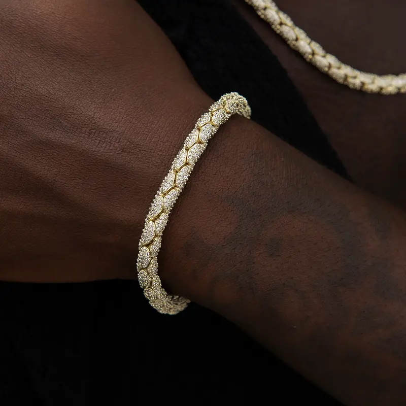 6Mm Diamond-Pavé Snake Link Bracelet – 14K Yellow Gold 1