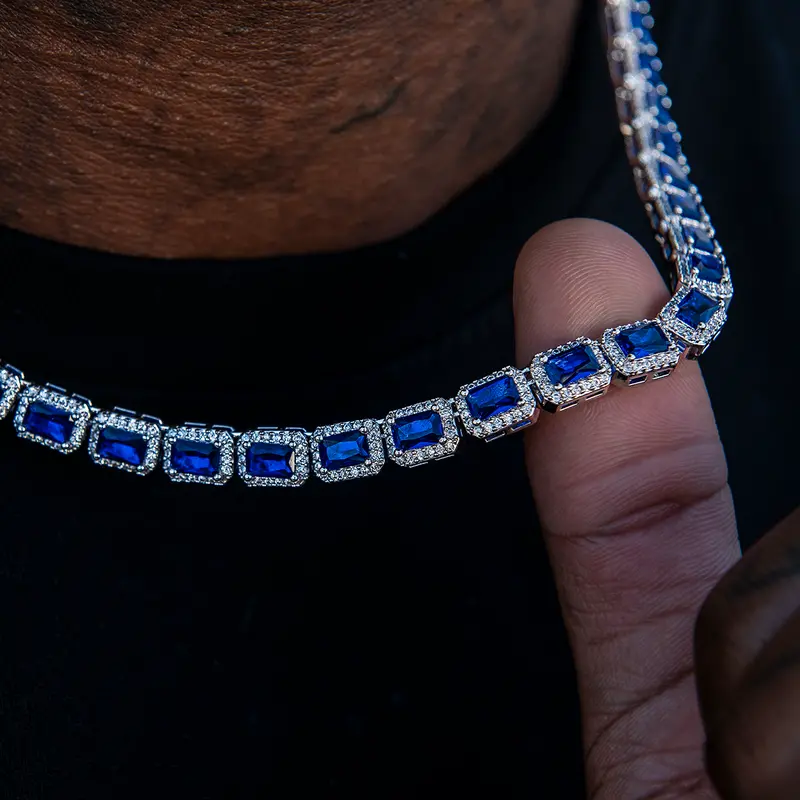 7Mm Cushion-Cut Sapphire Tennis Chain – White Gold 1