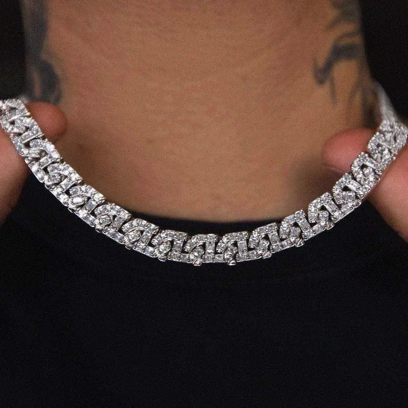 8Mm Baguette Chain Link Necklace – White Gold 1