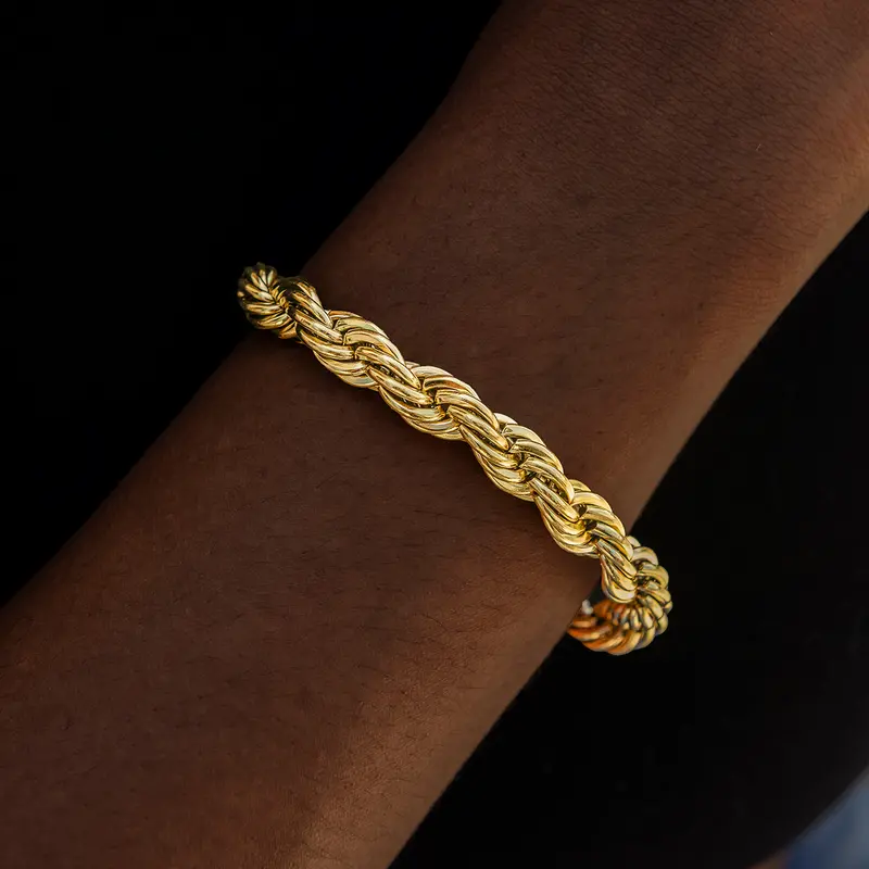 8Mm Rope Chain Bracelet In Yellow Gold – Lightweight Design 1