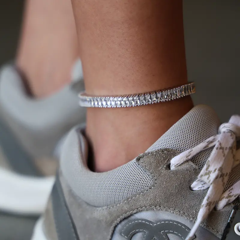 Baguette-Cut Diamond Tennis Anklet In 14K White Gold 1