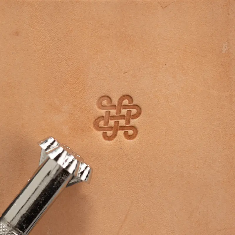 Craftool Celtic Knot Stamp – Intricate Interlaced Motif For Traditional Tooling 1