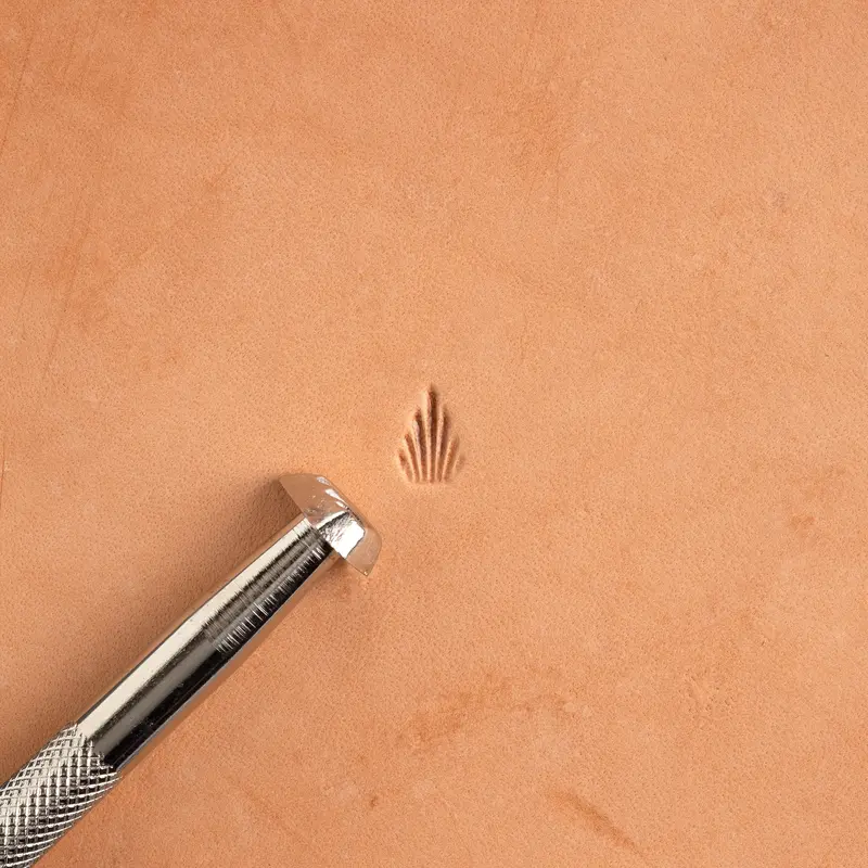 Craftool Foliage-Style Beveler Stamp 1