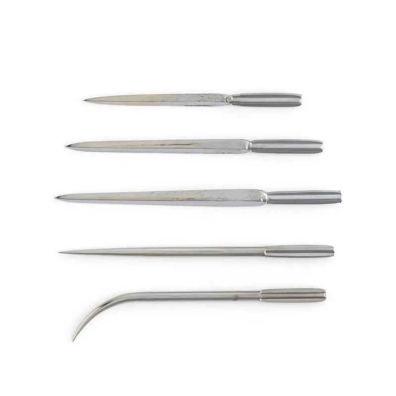 Craftool Japanese Diamond-Shaped Leather Awl Blade 1