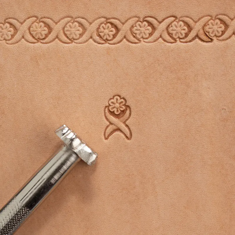 Craftool Scrolling Border Stamp For Edge Decoration 1