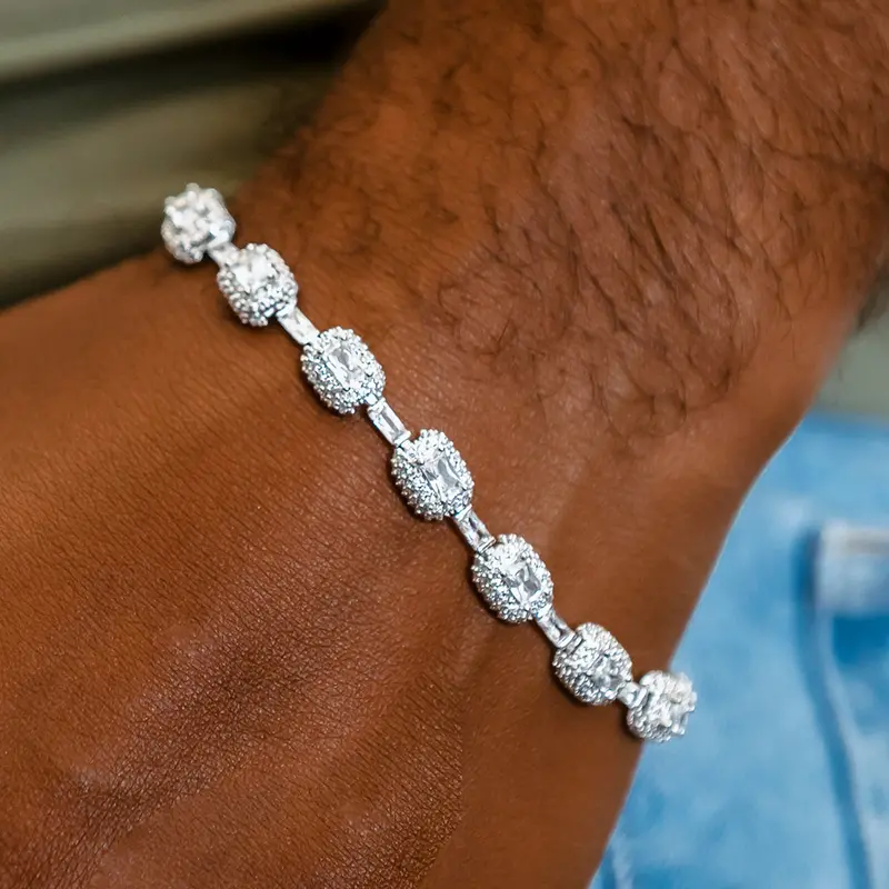Diamond Cushion-Cut Tennis Bracelet – Art Deco Inspired 1