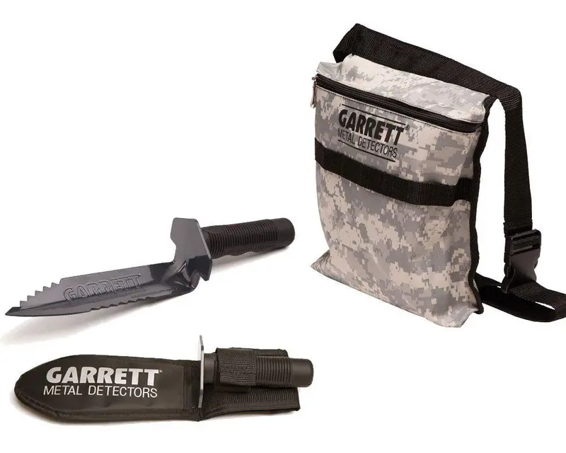 Garrett Edge Metal Detector Accessory Kit: Digger Tool, Sheath & Camo Pouch 1