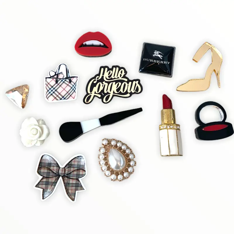 Glamorous Makeup Layout I-21-2-1001 – Digital Design Only 1