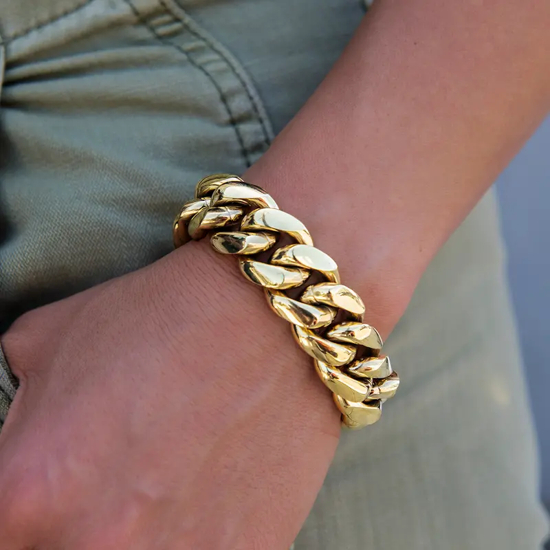 Gld 19Mm Yellow Gold Signature Cuban Link Bracelet 1