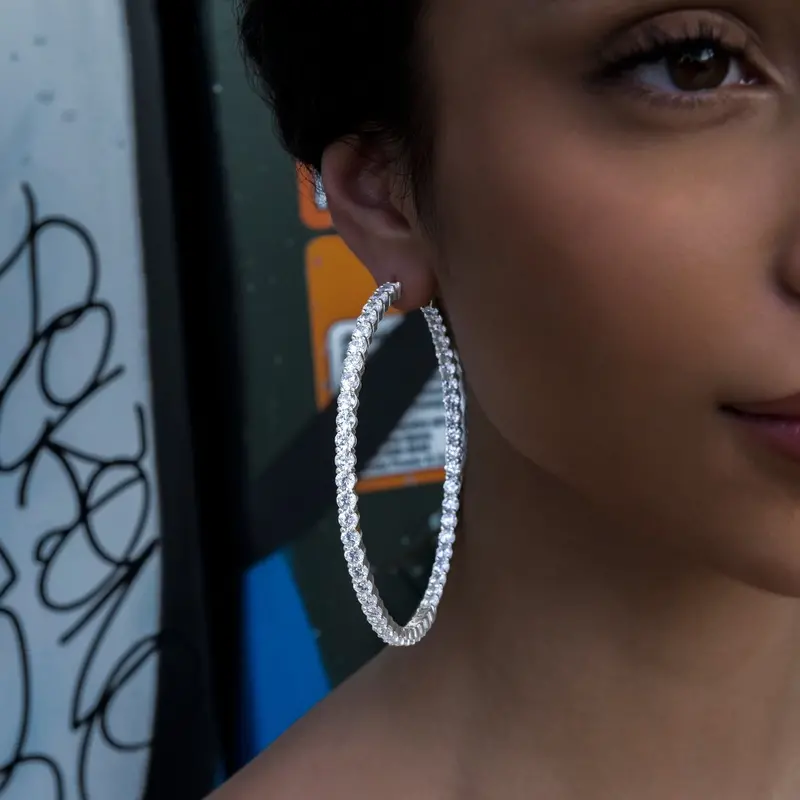 Gld 4Mm Eternity Hoop Earrings – White Gold 1