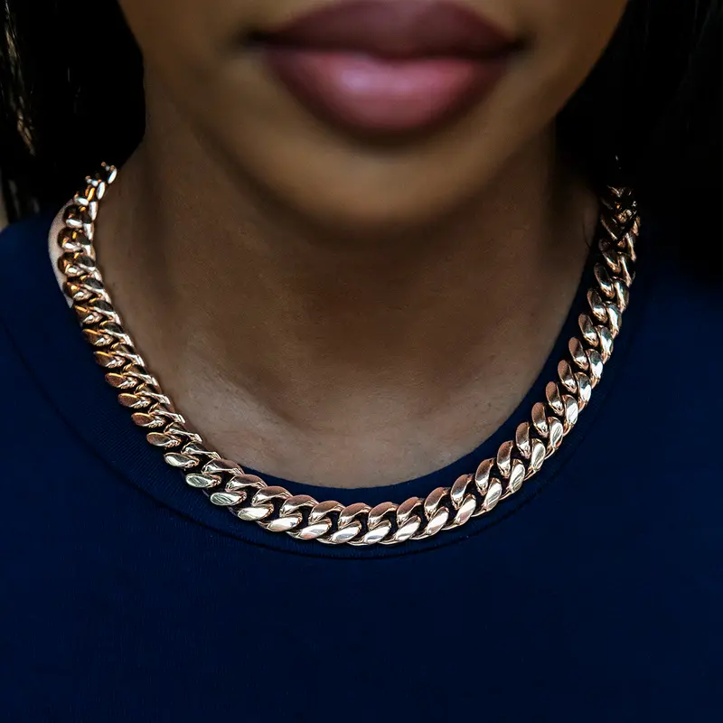 Gld Signature Cuban Link Bracelet In 12Mm Rose Gold 1