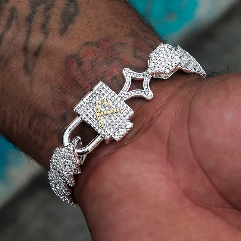 Gld White Gold 12Mm Lock-And-Key Cuban Bracelet – Diamond Accent Version 1