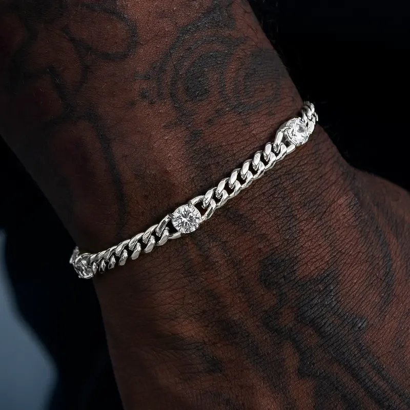 Gld White Gold Round Stone Cuban Bracelet With Station Details 1