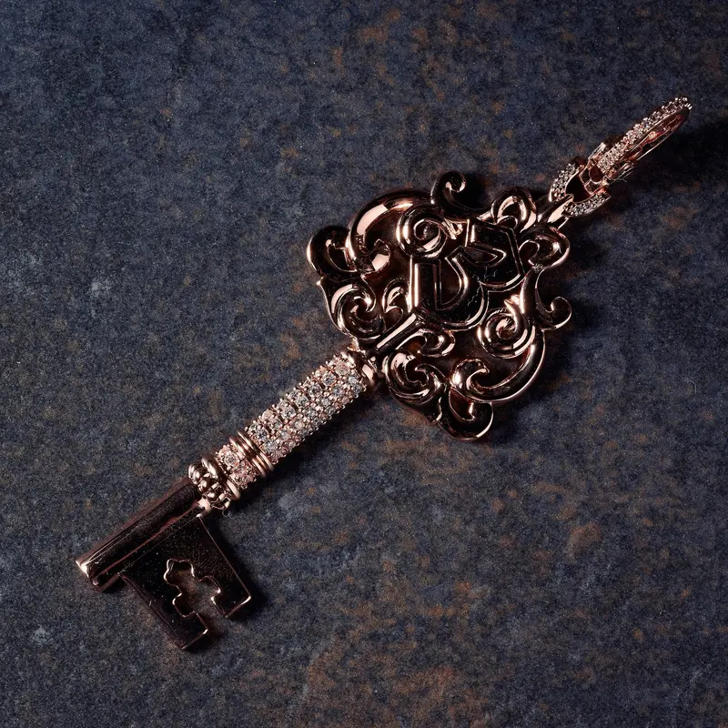 Gld X Bloody Osiris Iced Key Clip – Solid Rose Gold 1