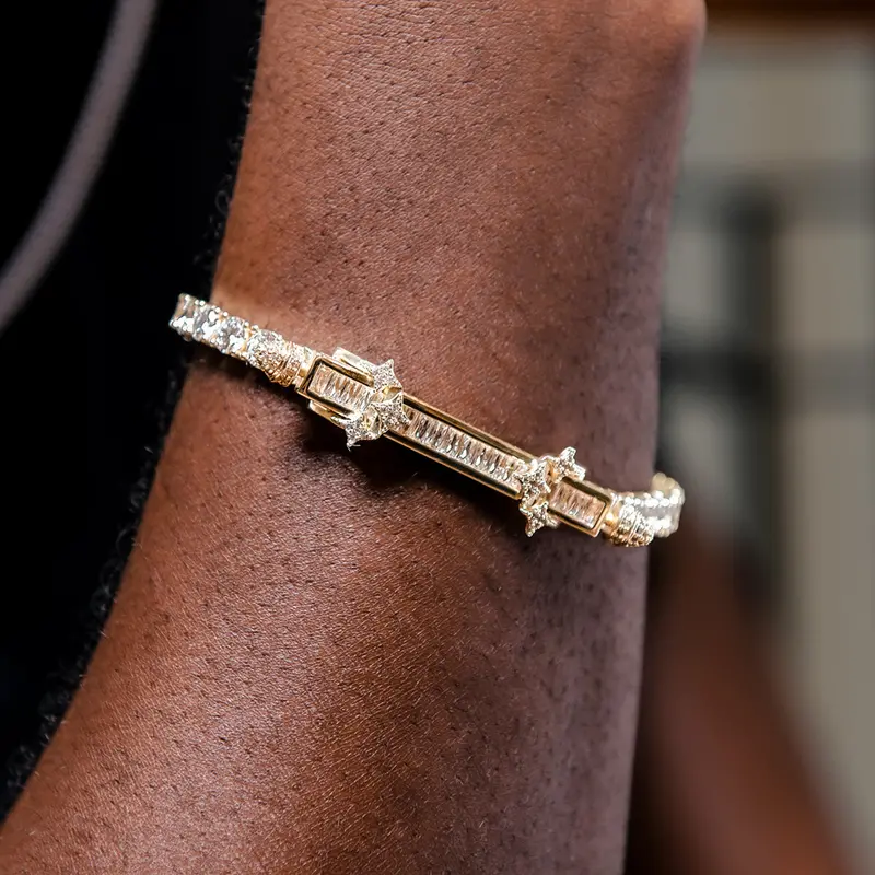 Iced Baguette Bar Bracelet In White Gold 1