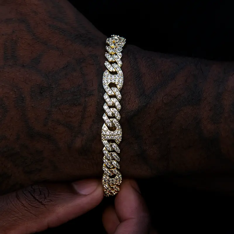 Iced Puffed Mariner Cuban Bracelet – Gold, 9Mm 1