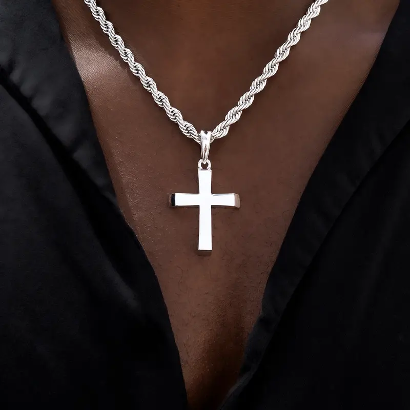 Minimalist Cross Pendant In White Gold – Solitaire Accent 1