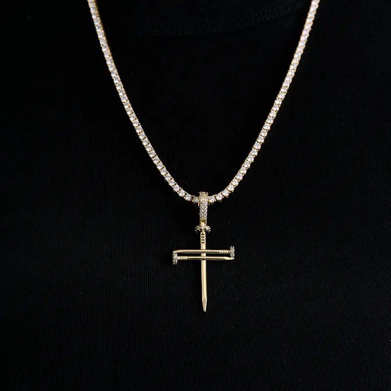 Nail Cross Pendant – Modern Religious Jewelry In Yellow Gold Vermeil 1