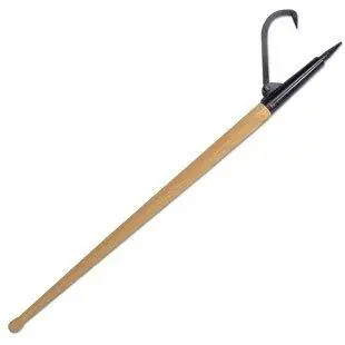 Peavy Mfg 5.5-Foot Traditional Log Handling Peavey Tool 1
