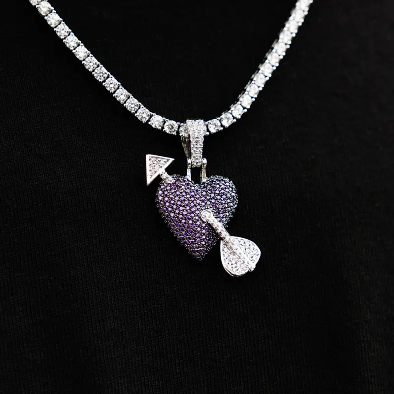 Purple Heart Pendant In White Gold – Meaningful Patriotic Jewelry 1