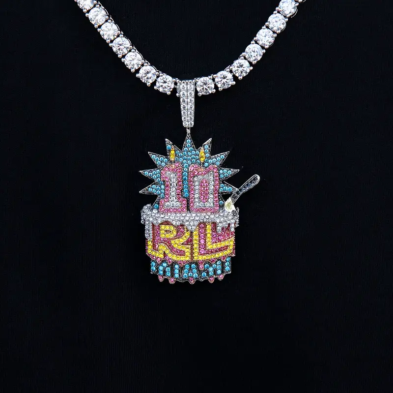 Rolling Loud Miami Birthday Cake Pendant – Limited-Edition Collectible 1