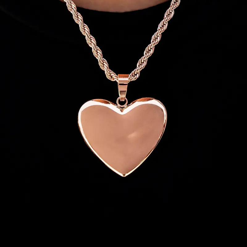 Subtle Rose Gold Heart Pendant 1