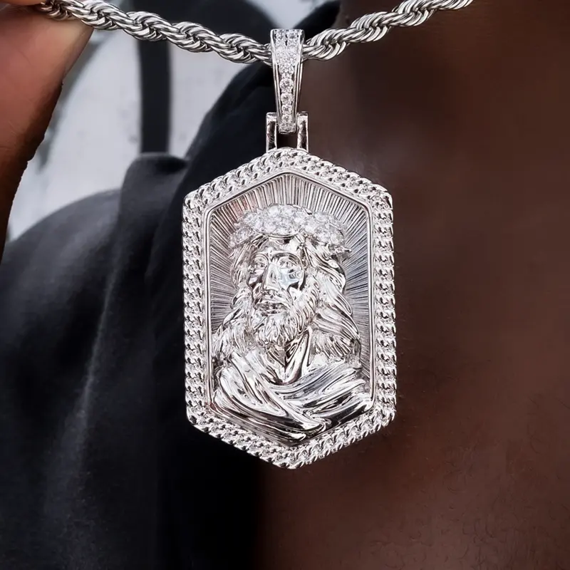 White Gold Jesus Portrait Pendant – Reverent Faith-Based Design 1