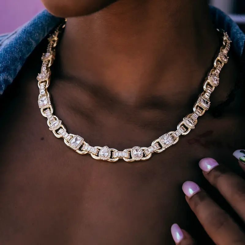 Yellow Gold Diamond Cluster Mariner Necklace 1